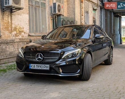Чорний Мерседес Ц-Клас, об'ємом двигуна 2 л та пробігом 125 тис. км за 21500 $, фото 1 на Automoto.ua