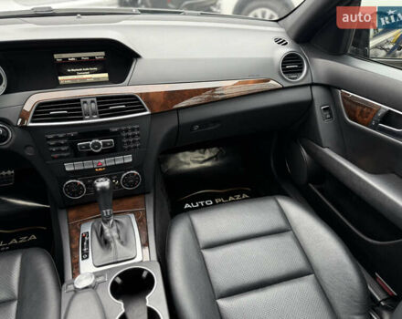 Чорний Мерседес Ц-Клас, об'ємом двигуна 1.8 л та пробігом 111 тис. км за 12900 $, фото 41 на Automoto.ua