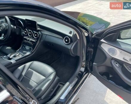 Чорний Мерседес Ц-Клас, об'ємом двигуна 1.99 л та пробігом 108 тис. км за 16500 $, фото 2 на Automoto.ua