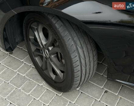 Чорний Мерседес Ц-Клас, об'ємом двигуна 2 л та пробігом 150 тис. км за 15950 $, фото 29 на Automoto.ua