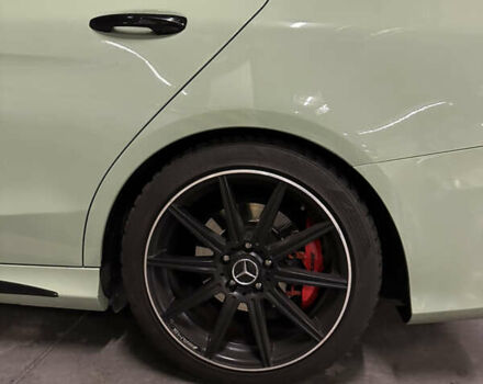 Черный Мерседес Ц-Класс, объемом двигателя 1.99 л и пробегом 211 тыс. км за 20000 $, фото 6 на Automoto.ua