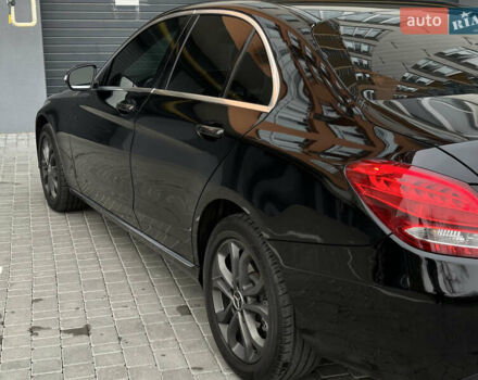 Чорний Мерседес Ц-Клас, об'ємом двигуна 2 л та пробігом 150 тис. км за 15950 $, фото 9 на Automoto.ua