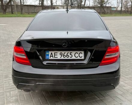 Черный Мерседес Ц-Класс, объемом двигателя 1.8 л и пробегом 110 тыс. км за 8500 $, фото 12 на Automoto.ua