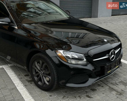 Чорний Мерседес Ц-Клас, об'ємом двигуна 2 л та пробігом 150 тис. км за 15950 $, фото 17 на Automoto.ua