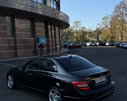 Чорний Мерседес Ц-Клас, об'ємом двигуна 1.8 л та пробігом 112 тис. км за 12900 $, фото 9 на Automoto.ua