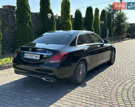 Черный Мерседес Ц-Класс, объемом двигателя 1.99 л и пробегом 130 тыс. км за 21700 $, фото 3 на Automoto.ua