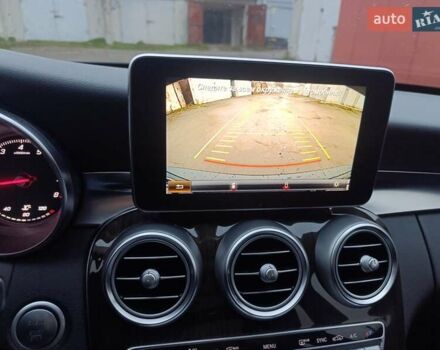Черный Мерседес Ц-Класс, объемом двигателя 1.99 л и пробегом 110 тыс. км за 19100 $, фото 3 на Automoto.ua