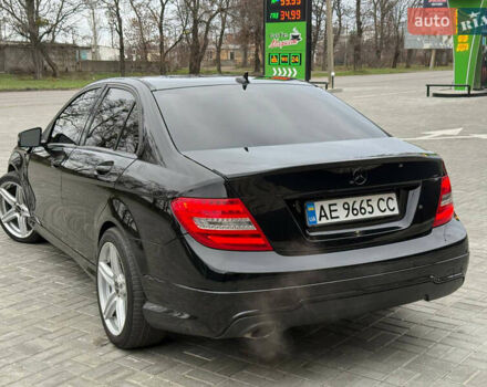Чорний Мерседес Ц-Клас, об'ємом двигуна 1.8 л та пробігом 165 тис. км за 7999 $, фото 4 на Automoto.ua