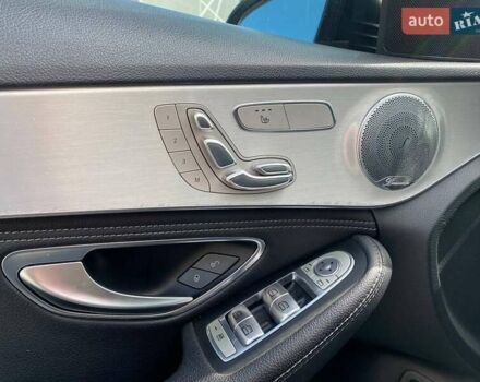 Черный Мерседес Ц-Класс, объемом двигателя 2 л и пробегом 107 тыс. км за 17490 $, фото 13 на Automoto.ua