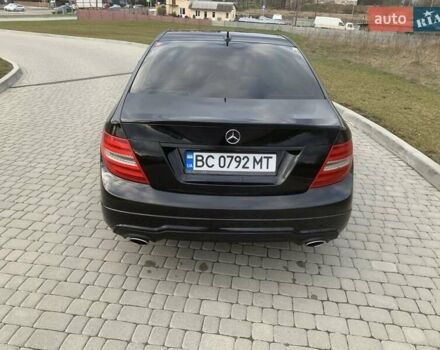 Черный Мерседес Ц-Класс, объемом двигателя 3.5 л и пробегом 162 тыс. км за 12800 $, фото 17 на Automoto.ua