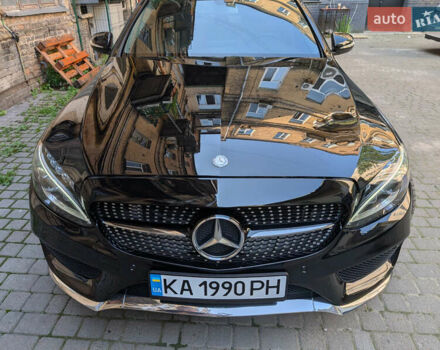 Чорний Мерседес Ц-Клас, об'ємом двигуна 2 л та пробігом 125 тис. км за 21500 $, фото 4 на Automoto.ua