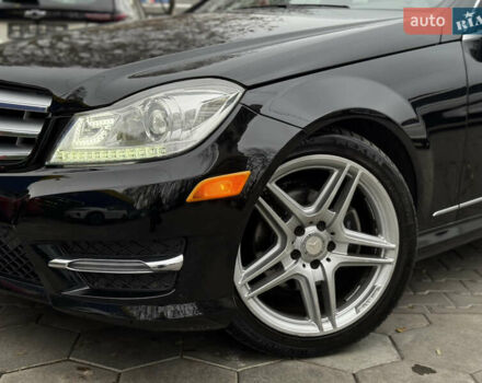 Чорний Мерседес Ц-Клас, об'ємом двигуна 1.8 л та пробігом 111 тис. км за 12900 $, фото 9 на Automoto.ua