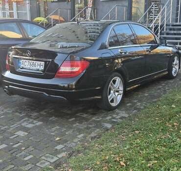 Чорний Мерседес Ц-Клас, об'ємом двигуна 1.8 л та пробігом 152 тис. км за 9800 $, фото 10 на Automoto.ua