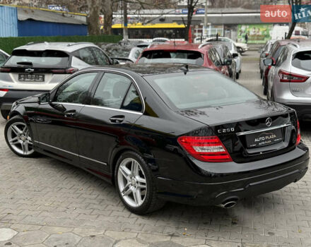 Чорний Мерседес Ц-Клас, об'ємом двигуна 1.8 л та пробігом 111 тис. км за 12900 $, фото 18 на Automoto.ua