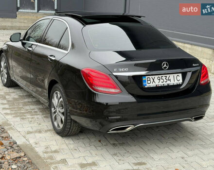 Черный Мерседес Ц-Класс, объемом двигателя 1.99 л и пробегом 190 тыс. км за 15900 $, фото 5 на Automoto.ua