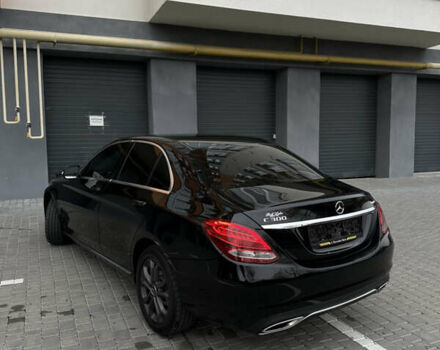 Чорний Мерседес Ц-Клас, об'ємом двигуна 2 л та пробігом 150 тис. км за 15950 $, фото 3 на Automoto.ua