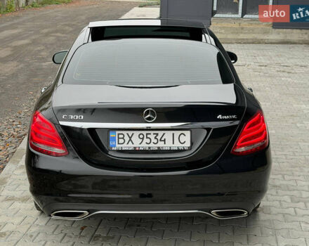 Черный Мерседес Ц-Класс, объемом двигателя 1.99 л и пробегом 190 тыс. км за 15900 $, фото 4 на Automoto.ua