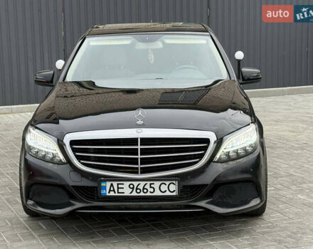 Чорний Мерседес Ц-Клас, об'ємом двигуна 1.8 л та пробігом 165 тис. км за 7999 $, фото 10 на Automoto.ua