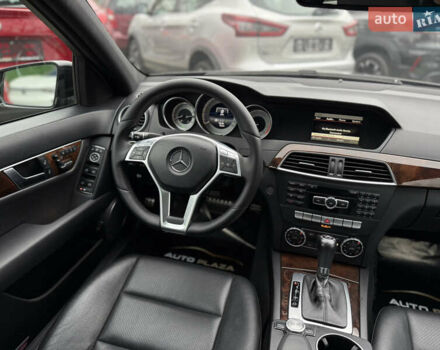 Чорний Мерседес Ц-Клас, об'ємом двигуна 1.8 л та пробігом 111 тис. км за 12900 $, фото 40 на Automoto.ua