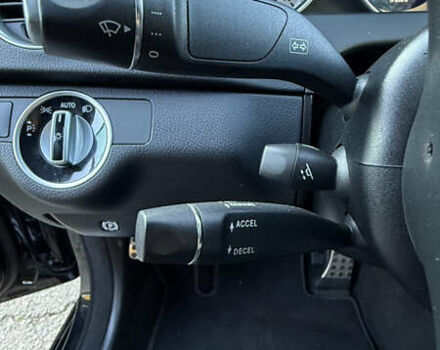 Чорний Мерседес Ц-Клас, об'ємом двигуна 1.8 л та пробігом 112 тис. км за 12900 $, фото 27 на Automoto.ua