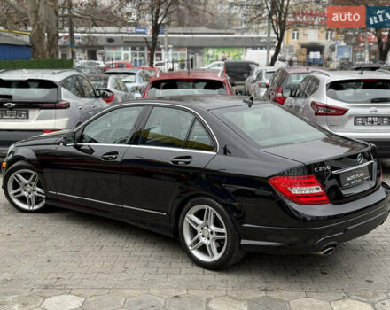 Чорний Мерседес Ц-Клас, об'ємом двигуна 1.8 л та пробігом 111 тис. км за 12900 $, фото 16 на Automoto.ua