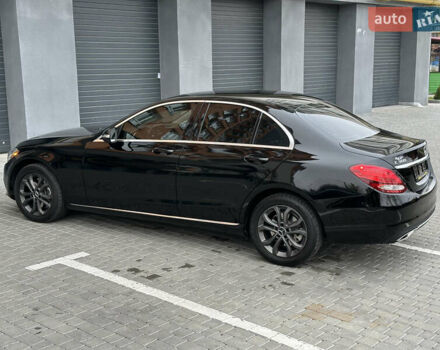 Чорний Мерседес Ц-Клас, об'ємом двигуна 2 л та пробігом 150 тис. км за 15950 $, фото 10 на Automoto.ua
