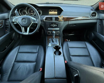 Чорний Мерседес Ц-Клас, об'ємом двигуна 1.8 л та пробігом 112 тис. км за 12900 $, фото 14 на Automoto.ua