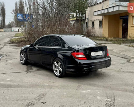 Черный Мерседес Ц-Класс, объемом двигателя 1.8 л и пробегом 160 тыс. км за 7999 $, фото 4 на Automoto.ua