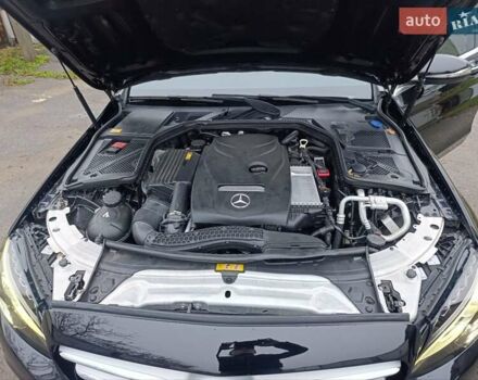 Черный Мерседес Ц-Класс, объемом двигателя 1.99 л и пробегом 110 тыс. км за 19100 $, фото 4 на Automoto.ua