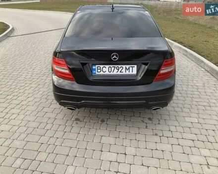Черный Мерседес Ц-Класс, объемом двигателя 3.5 л и пробегом 162 тыс. км за 12800 $, фото 18 на Automoto.ua