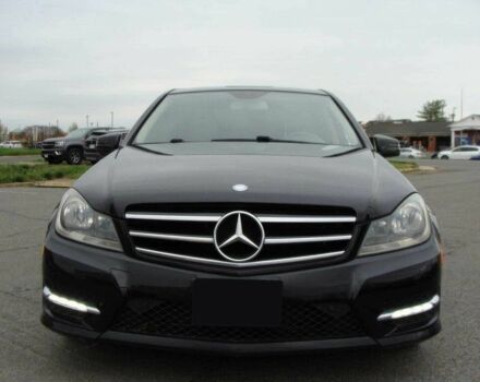 Чорний Мерседес Ц-Клас, об'ємом двигуна 3.5 л та пробігом 89 тис. км за 7600 $, фото 1 на Automoto.ua