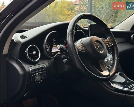 Чорний Мерседес Ц-Клас, об'ємом двигуна 2 л та пробігом 150 тис. км за 15950 $, фото 32 на Automoto.ua