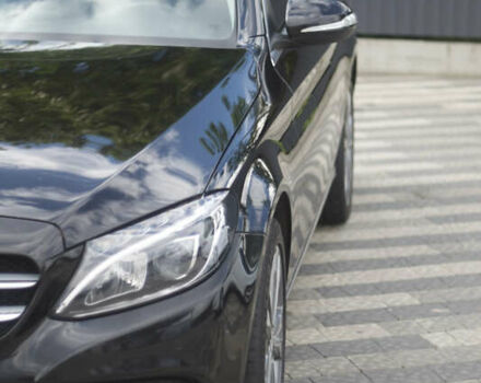 Черный Мерседес Ц-Класс, объемом двигателя 1.6 л и пробегом 207 тыс. км за 19000 $, фото 4 на Automoto.ua