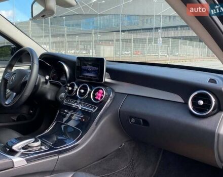 Черный Мерседес Ц-Класс, объемом двигателя 2 л и пробегом 107 тыс. км за 17490 $, фото 21 на Automoto.ua