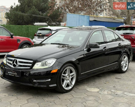 Чорний Мерседес Ц-Клас, об'ємом двигуна 1.8 л та пробігом 111 тис. км за 12900 $, фото 4 на Automoto.ua