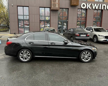 Чорний Мерседес Ц-Клас, об'ємом двигуна 1.99 л та пробігом 235 тис. км за 14999 $, фото 4 на Automoto.ua