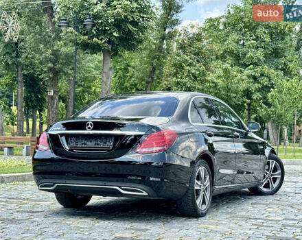 Черный Мерседес Ц-Класс, объемом двигателя 1.6 л и пробегом 232 тыс. км за 18777 $, фото 70 на Automoto.ua