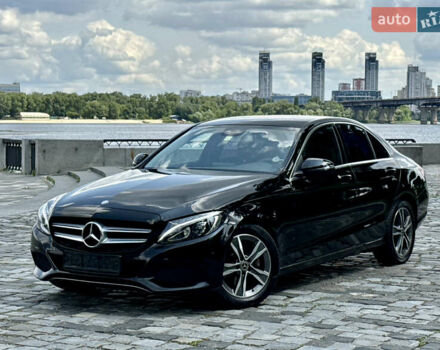 Черный Мерседес Ц-Класс, объемом двигателя 1.6 л и пробегом 232 тыс. км за 18777 $, фото 97 на Automoto.ua