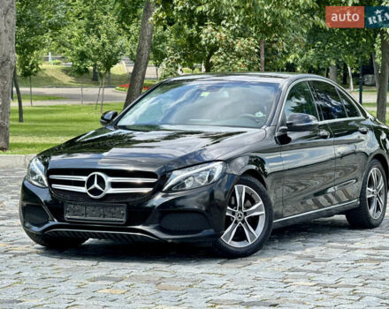 Черный Мерседес Ц-Класс, объемом двигателя 1.6 л и пробегом 232 тыс. км за 18777 $, фото 83 на Automoto.ua
