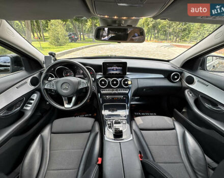 Черный Мерседес Ц-Класс, объемом двигателя 1.6 л и пробегом 232 тыс. км за 18777 $, фото 42 на Automoto.ua