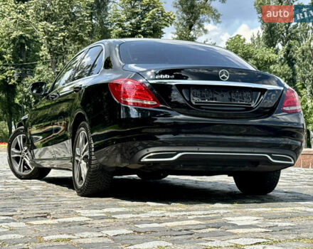 Черный Мерседес Ц-Класс, объемом двигателя 1.6 л и пробегом 232 тыс. км за 18777 $, фото 87 на Automoto.ua