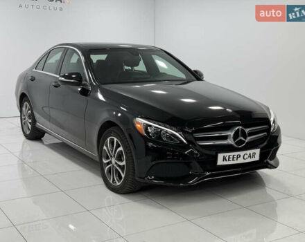 Черный Мерседес Ц-Класс, объемом двигателя 2 л и пробегом 95 тыс. км за 21999 $, фото 1 на Automoto.ua