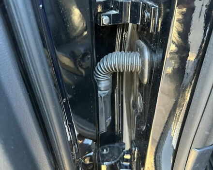 Черный Мерседес Ц-Класс, объемом двигателя 2 л и пробегом 199 тыс. км за 19800 $, фото 65 на Automoto.ua