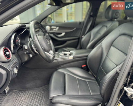 Чорний Мерседес Ц-Клас, об'ємом двигуна 1.99 л та пробігом 195 тис. км за 17500 $, фото 17 на Automoto.ua