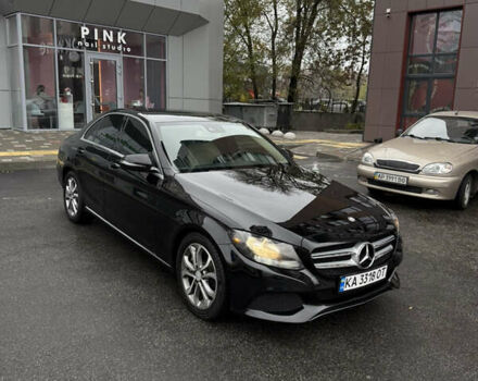 Чорний Мерседес Ц-Клас, об'ємом двигуна 1.99 л та пробігом 235 тис. км за 14999 $, фото 3 на Automoto.ua