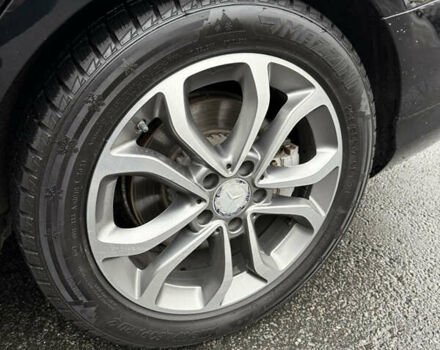 Чорний Мерседес Ц-Клас, об'ємом двигуна 1.99 л та пробігом 235 тис. км за 14999 $, фото 17 на Automoto.ua