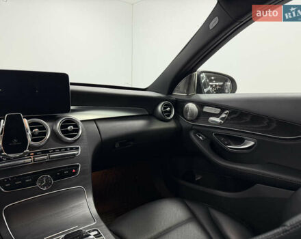Черный Мерседес Ц-Класс, объемом двигателя 2 л и пробегом 95 тыс. км за 21999 $, фото 18 на Automoto.ua