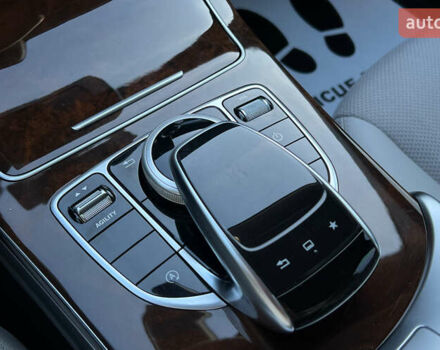 Черный Мерседес Ц-Класс, объемом двигателя 1.6 л и пробегом 272 тыс. км за 18999 $, фото 16 на Automoto.ua