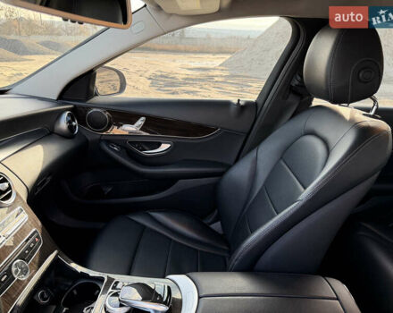 Чорний Мерседес Ц-Клас, об'ємом двигуна 1.99 л та пробігом 104 тис. км за 25000 $, фото 31 на Automoto.ua