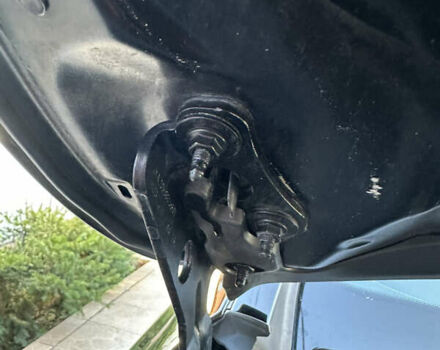 Черный Мерседес Ц-Класс, объемом двигателя 2 л и пробегом 199 тыс. км за 19800 $, фото 56 на Automoto.ua